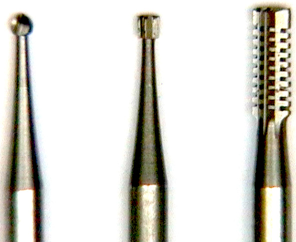 3 Fräser 2,3 mm mit 2,35-mm-Schaft |
- Made in Germany -