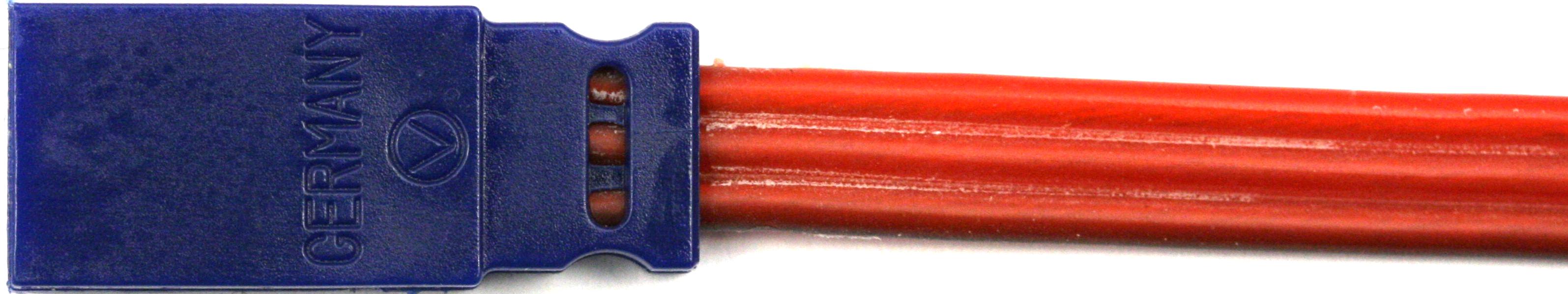 Servogegenkabel JR, 30 cm |
0,25 mm², Silikonlitze, flach, lose
BLUE-LINE-SILIKON - Made in Germany -
