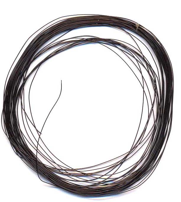 Kupferlackdraht, schwarz, lötbar |
D = 0,2 mm, 0,031 mm², 0,52 ohm/m
Strom: 0,7/1,0A, Länge: 5 m, PE-Beutel
- Made in Germany -