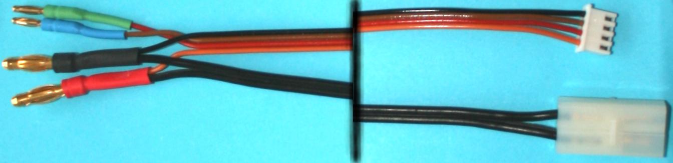 Ladeadapter für Hardcase-Akku, 25 cm Länge |
mit PVC Zwillingslitze sw, Tamiyastecker,
4 x 0,25 mm²  XH auf 2 x 2 mm und
2 x 4 mm Stecker, verpackt
