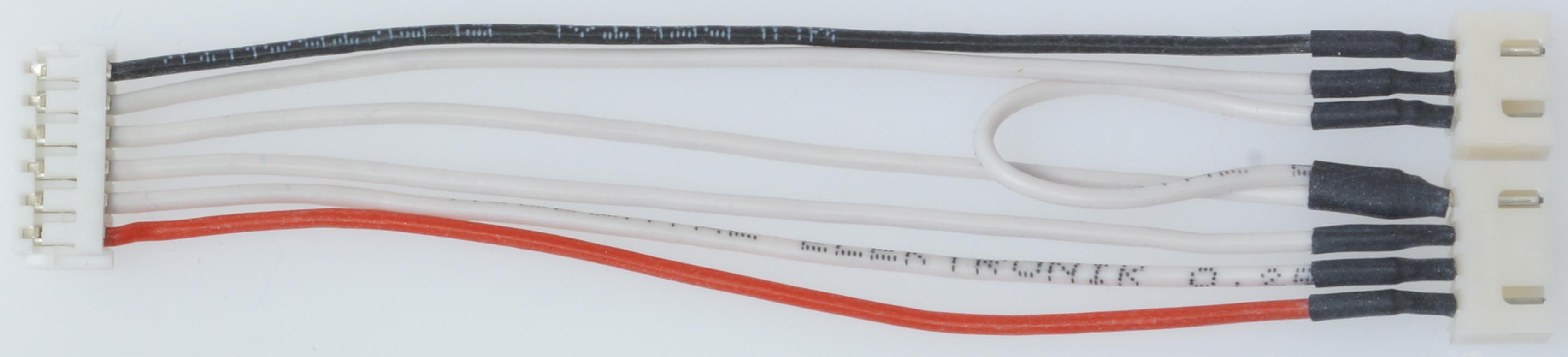Balancer-Adapterkabel 6-polig EH-Buchse |
auf 1 x 3- und 1 x 4-polig XH-Stecker, 
6 x 0,25 mm², Silikon, 10 cm, verpackt, 
1 x 2- und 1 x 3-Zeller-XH-Akku auf 5S-EH
- Made in Germany -