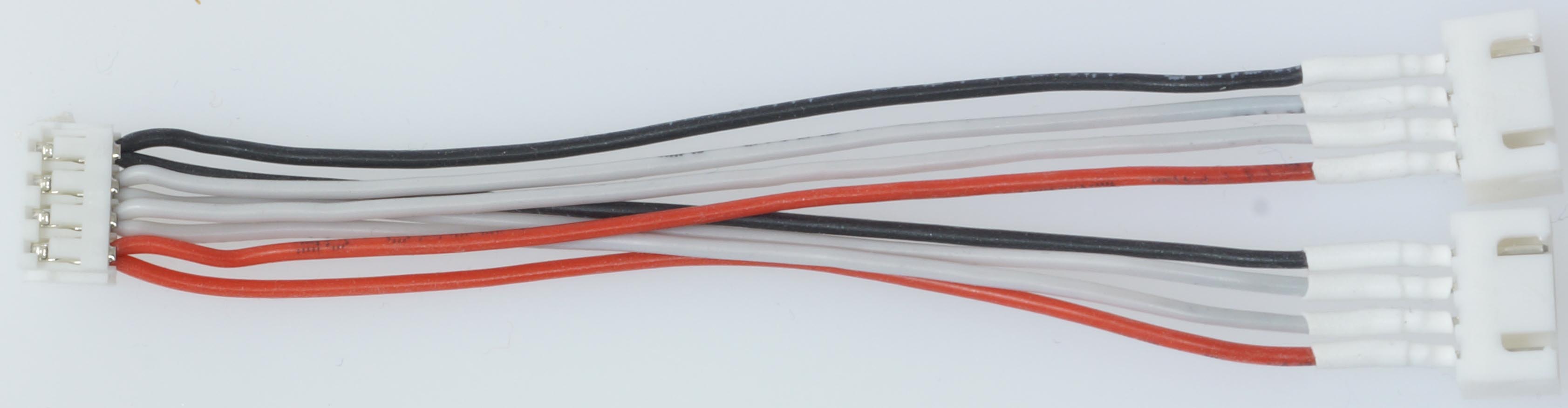 Balancer-Adapterkabel |
2 x 4-pol. XH-Stecker auf 4-pol. EH-Buchse, 
4 x 0,25 mm², Silikon, 10 cm, verpackt, 
2 x 3-Zeller XH-Akku parallel auf 3S-EH 
- Made in Germany -
