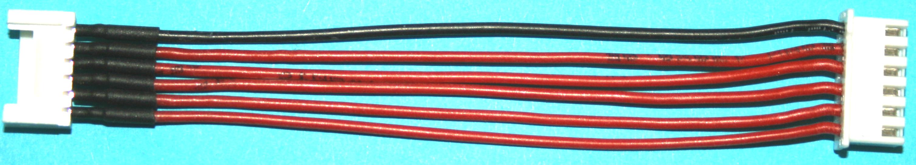 Balancer-Adapterkabel |
FTP-Stecker auf XH-Buchse, 
6 x 0,25 mm², Silikon, 10 cm, verpackt, 
für 4- und 5-Zeller, 
- Made in Germany -