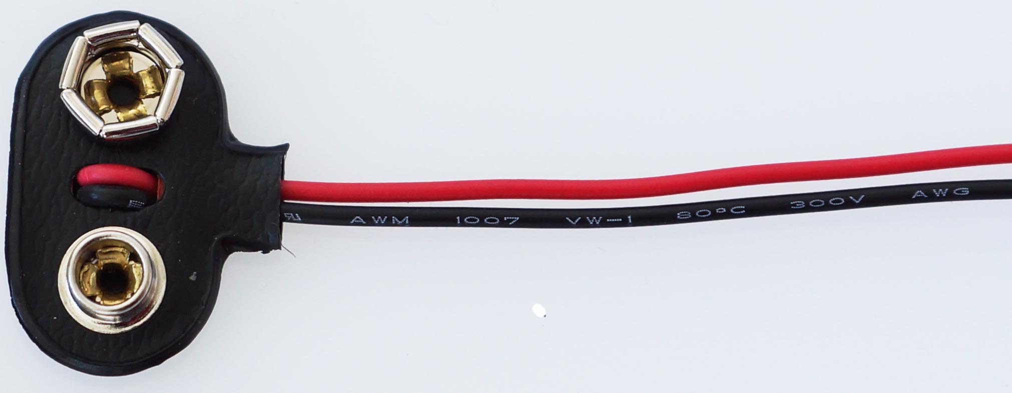 9 Volt Anschlussclip T-Form |
0,14 mm², PVC, 9 cm, verpackt