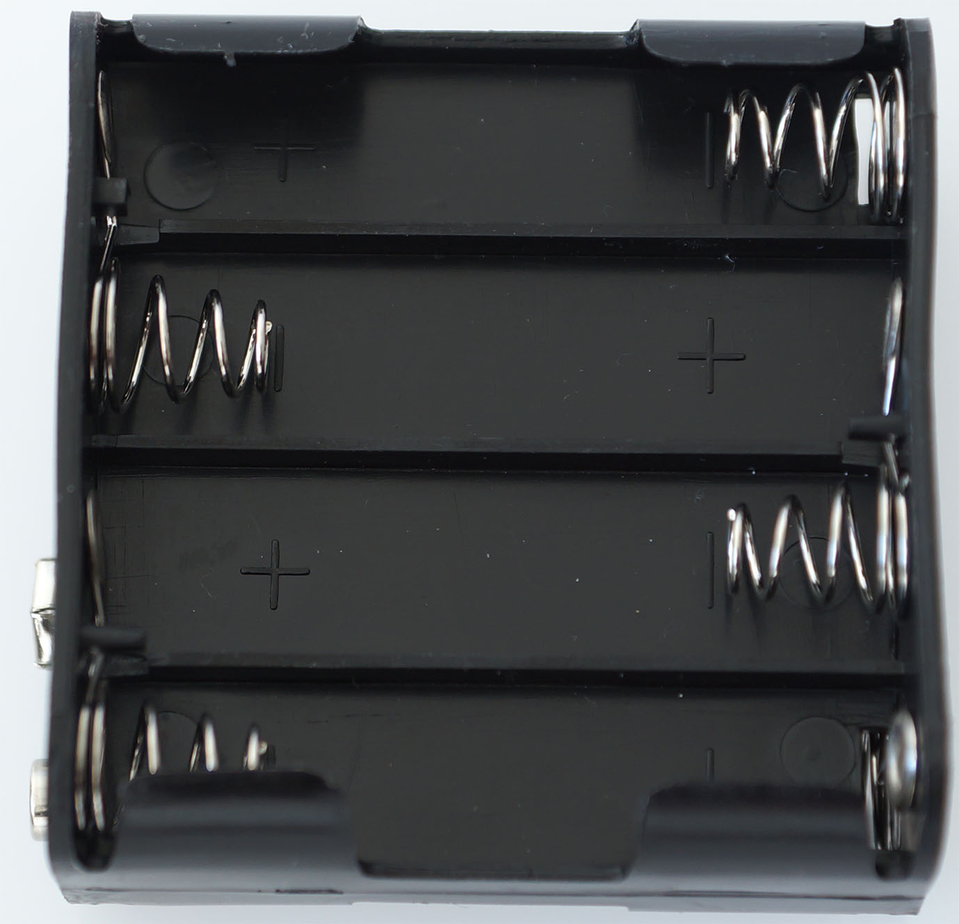 Batteriebox 8 x Mignon |
mit Druckknopfanschluss, 
4 x oben, 4 x unten, verpackt