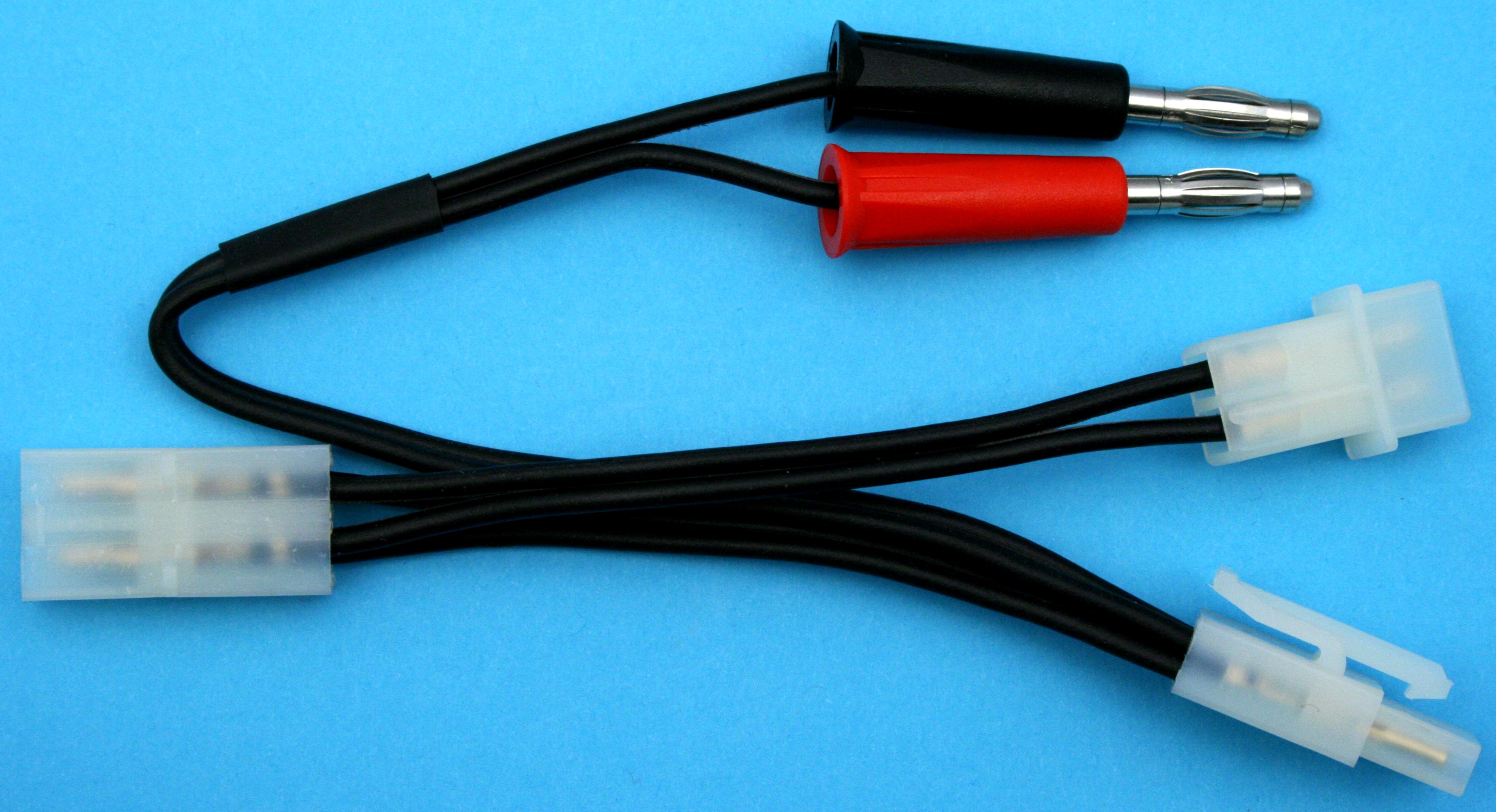 Akkuladekabel Universal |
für JST, AMP und Kyosho, 
0,75 mm², PVC, 30 cm, verpackt
- Made in Germany -