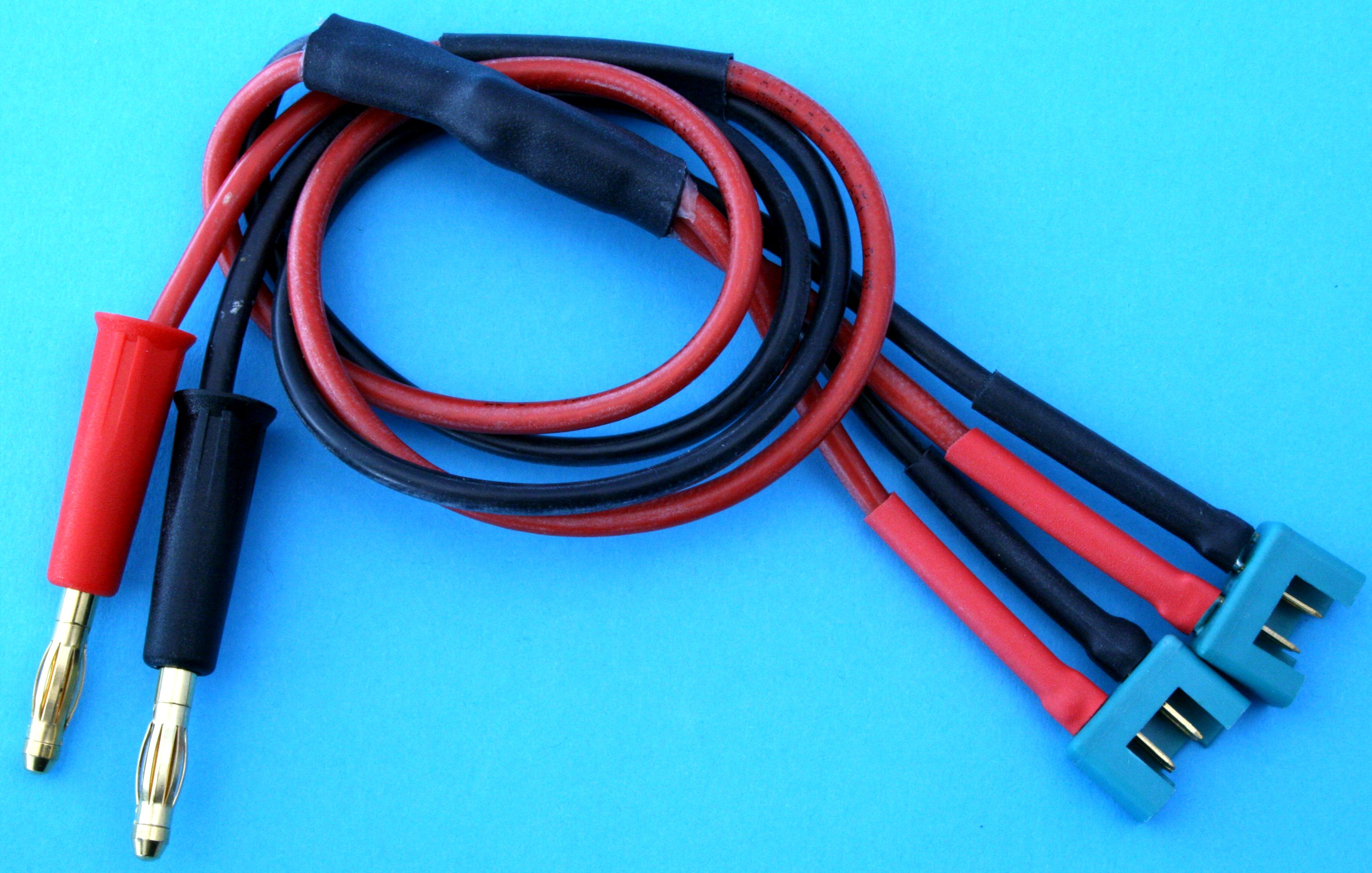 MPX-Doppelakkuladekabel |
mit 2 Hochstromsteckern, für Sattlepacks, 
2,5 mm², Silikon, 50 cm, verpackt
- Made in Germany -